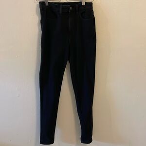 American Eagle 360’ NEXT LEVEL STRETCH SIZE 6 REGULAR